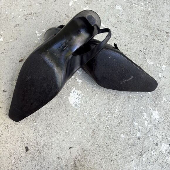 Classic Ferragamo slingbacks - Picture 8 of 10